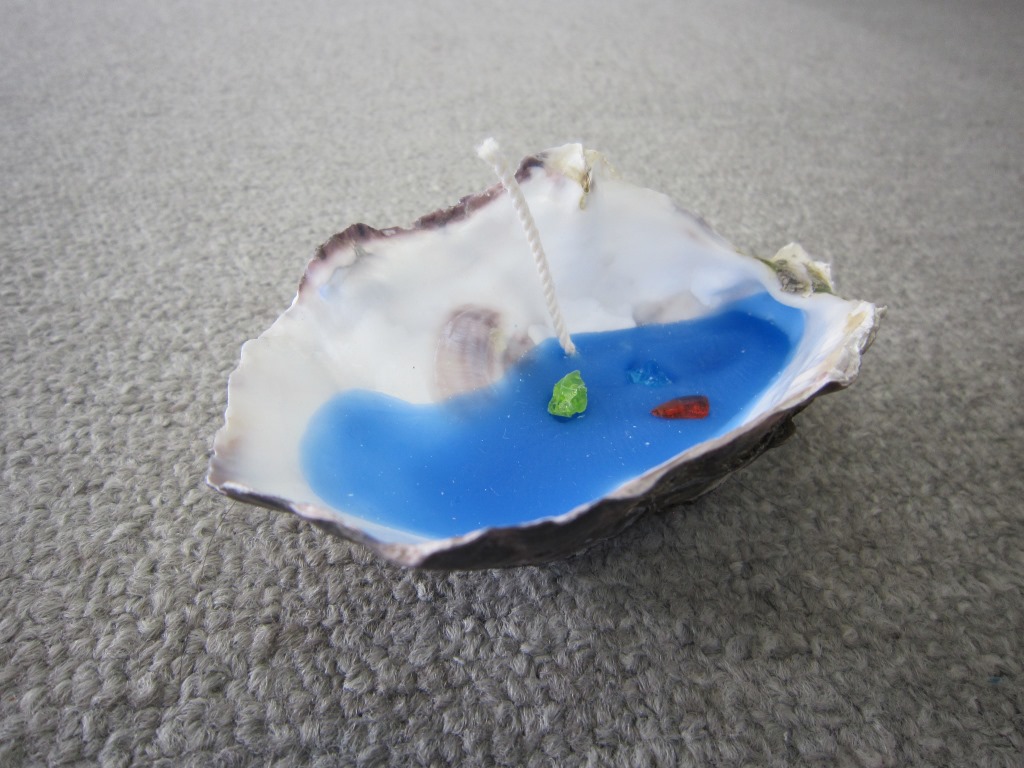 今年もやります!江田島市立三高中学校2学年生徒が地元の牡蠣を販売PRします!牡蠣フライの試食もあります♪ 今年もやります!江田島市立三高中学校2学年生徒が地元の牡蠣を販売PRします!牡蠣フライの試食もあります♪