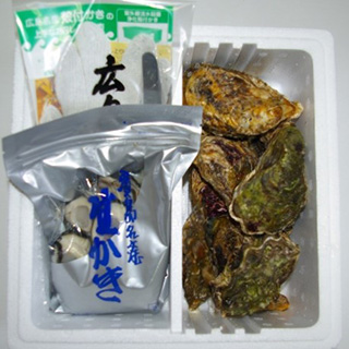 むき身500g＋殻付き8個